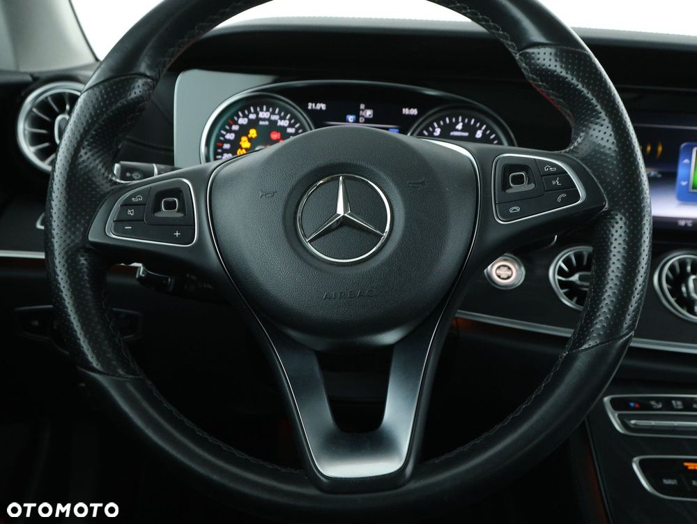 Mercedes-Benz Klasa E - 10