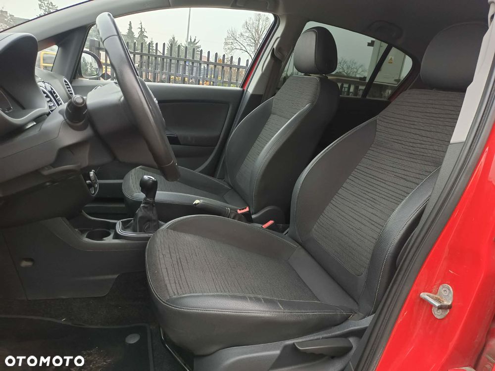 Opel Corsa 1.4 16V Active - 13