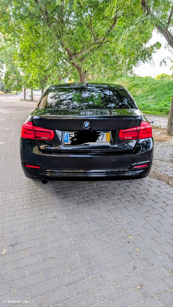 BMW 3 Series 2019 photo 4