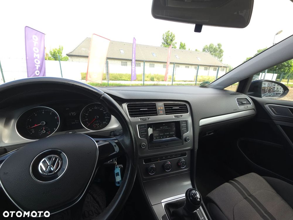 Volkswagen Golf 1.2 TSI BMT Trendline - 30