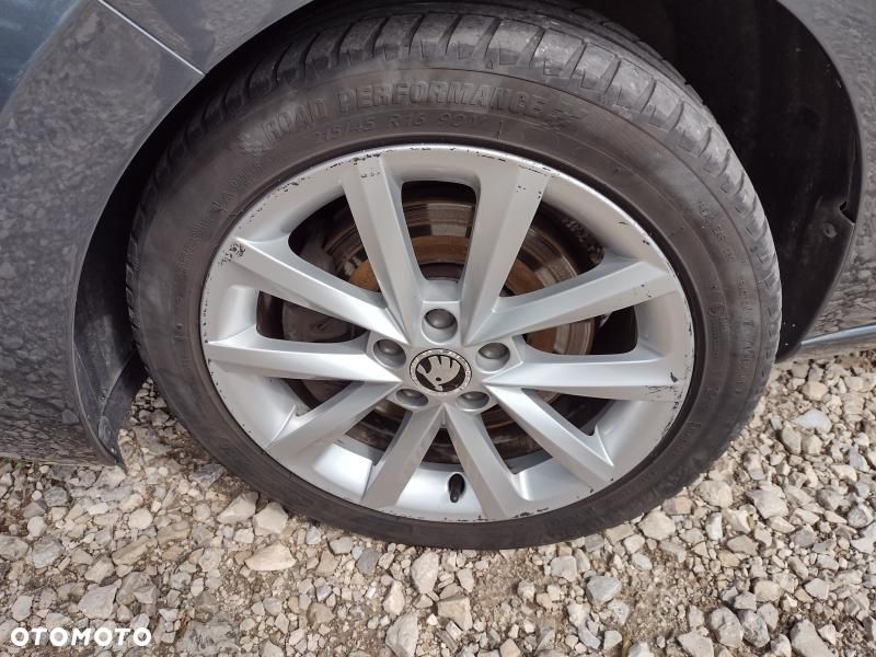 Skoda RAPID - 34