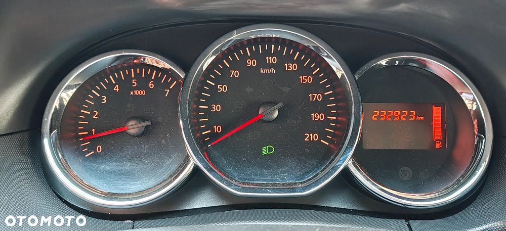 Dacia Duster 1.6 Ambiance Euro5 - 22