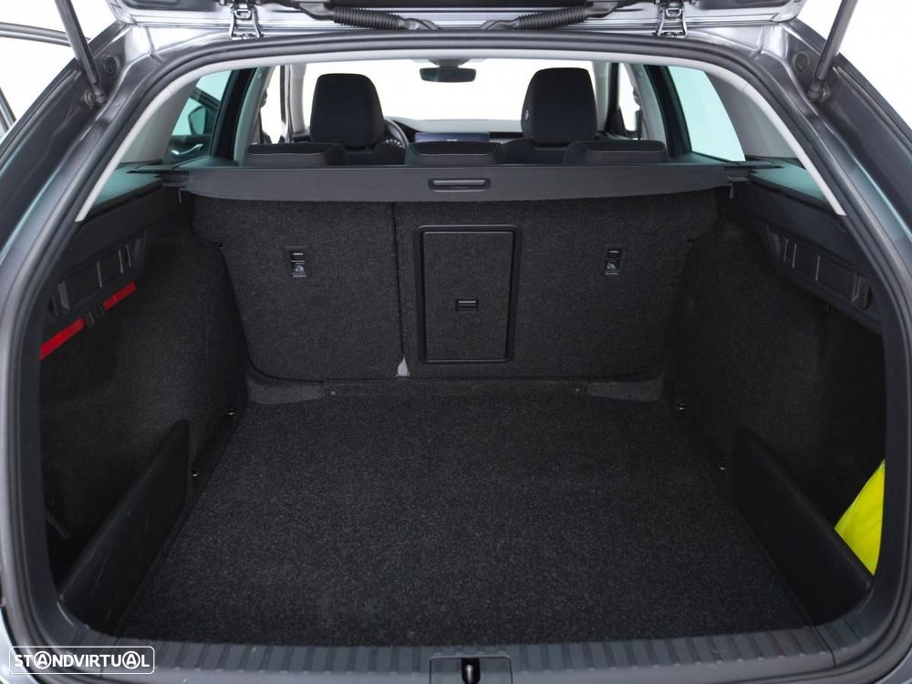 Skoda Octavia Break 2.0 TDI Ambition DSG - 12