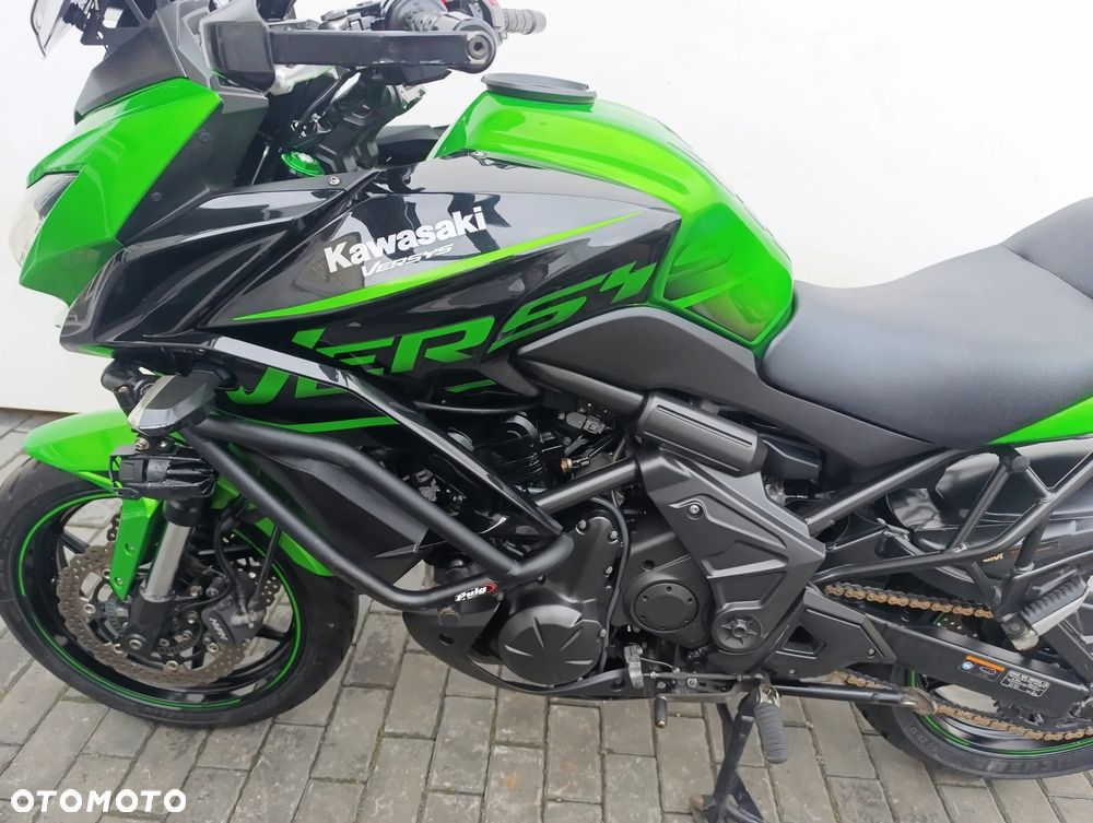 Kawasaki Versys 650 - 12