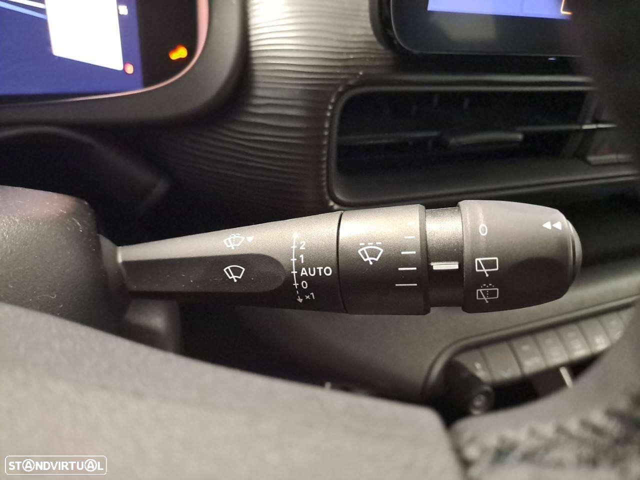 Jeep Avenger 1.2 GSE T3 Altitude - 15