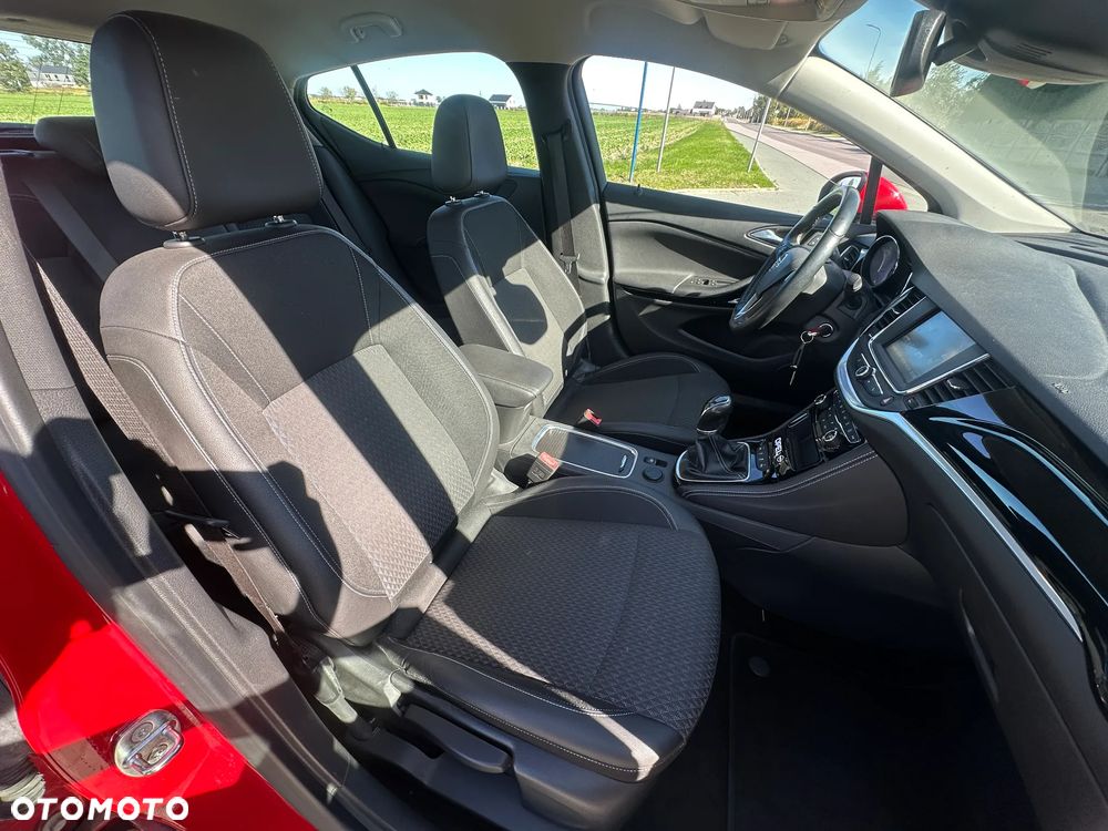 Opel Astra 1.0 Turbo Start/Stop Dynamic - 39