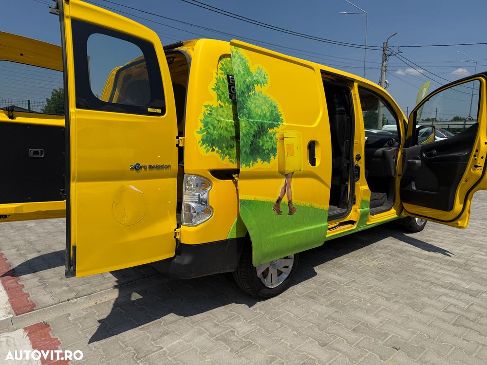 Nissan NV200 - 18