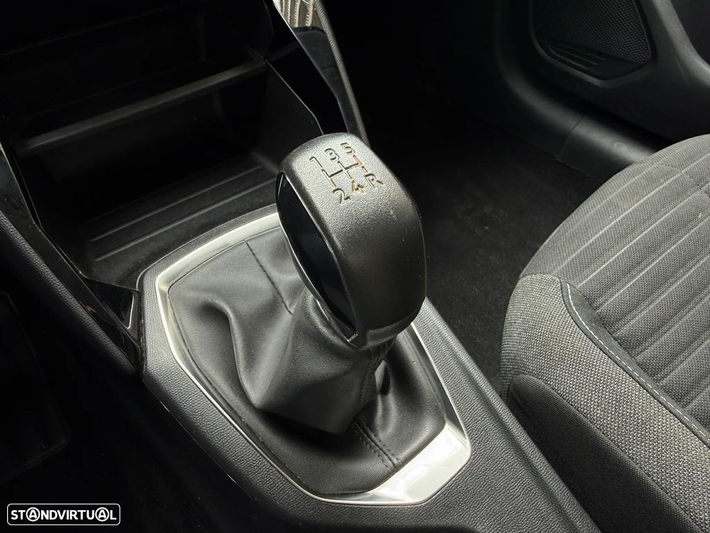 Peugeot 208 PureTech 75 Active - 11