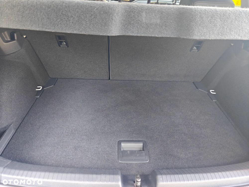 Volkswagen Polo 1.0 TSI Highline DSG - 21