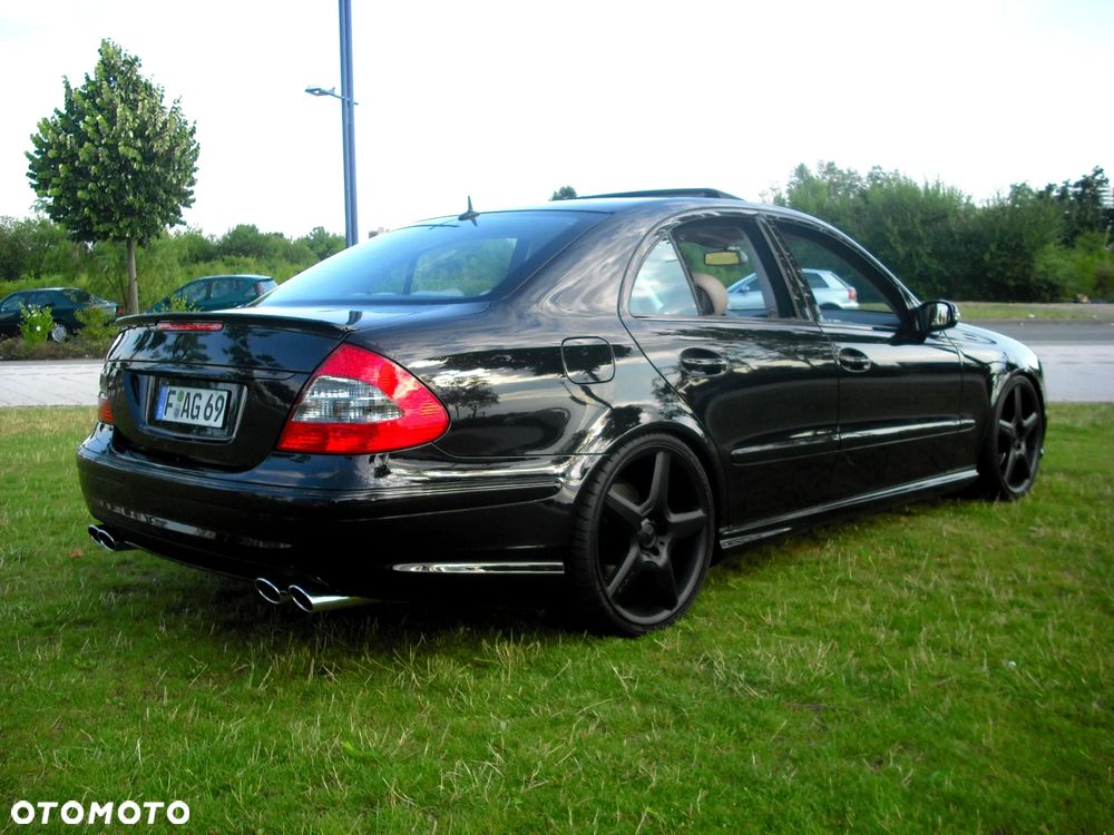 MERCEDES W211 SPOILER LOTKA NA KLAPĘ AMG PODKŁAD! - 8