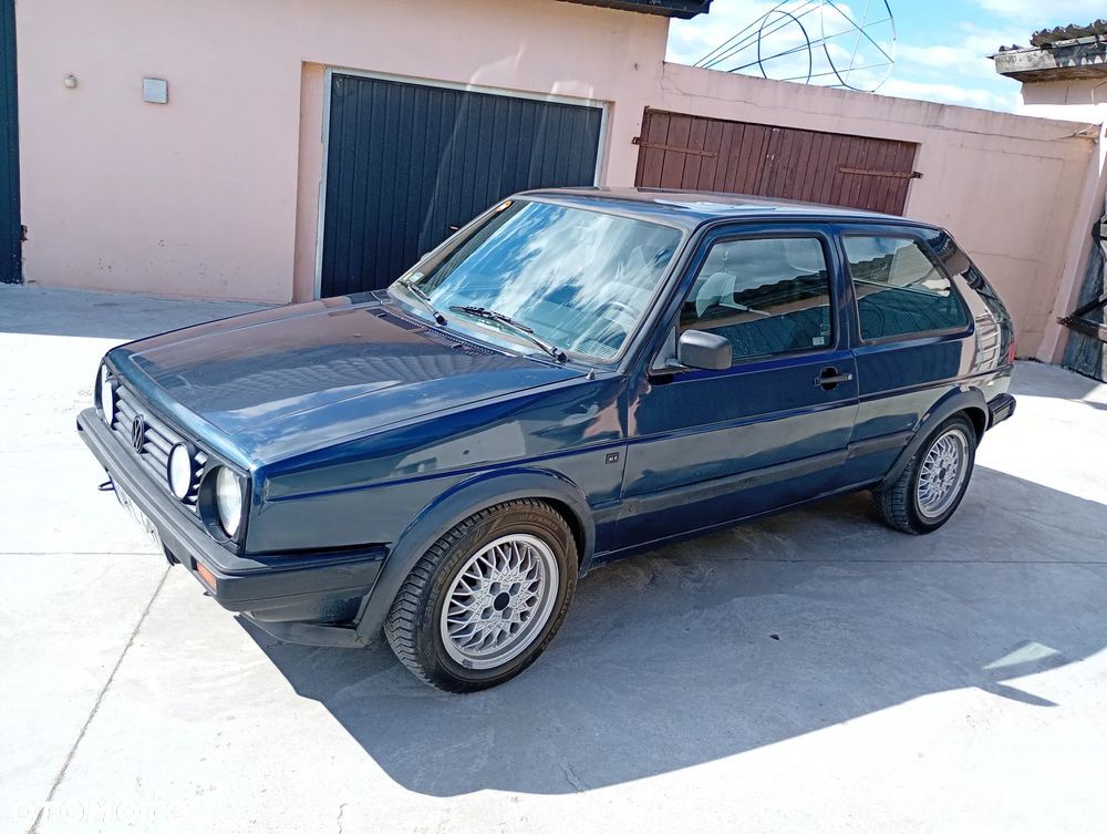 Volkswagen Golf 1.8 GT Special - 10