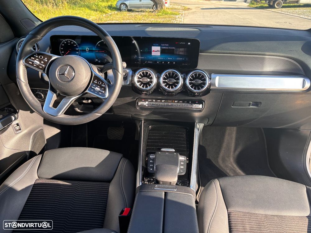 Mercedes-Benz EQB 300 4Matic - 4