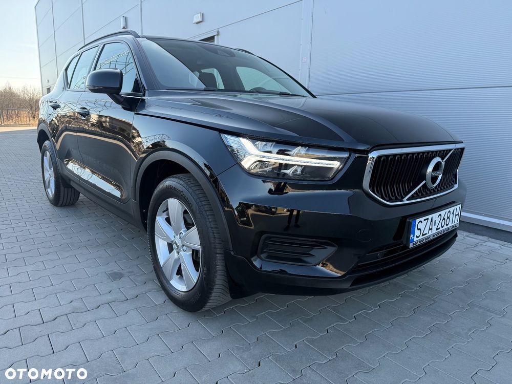 Volvo XC 40 T2 Momentum Core - 22