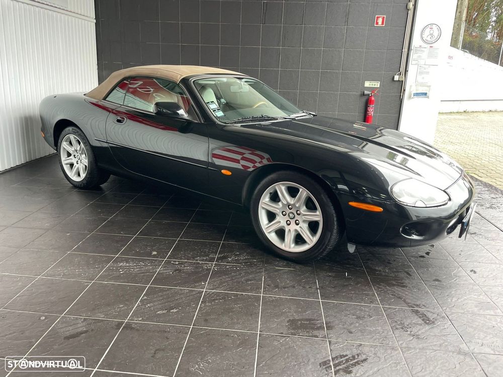 Jaguar XK XK8 4.0 Convertible Sport - 8