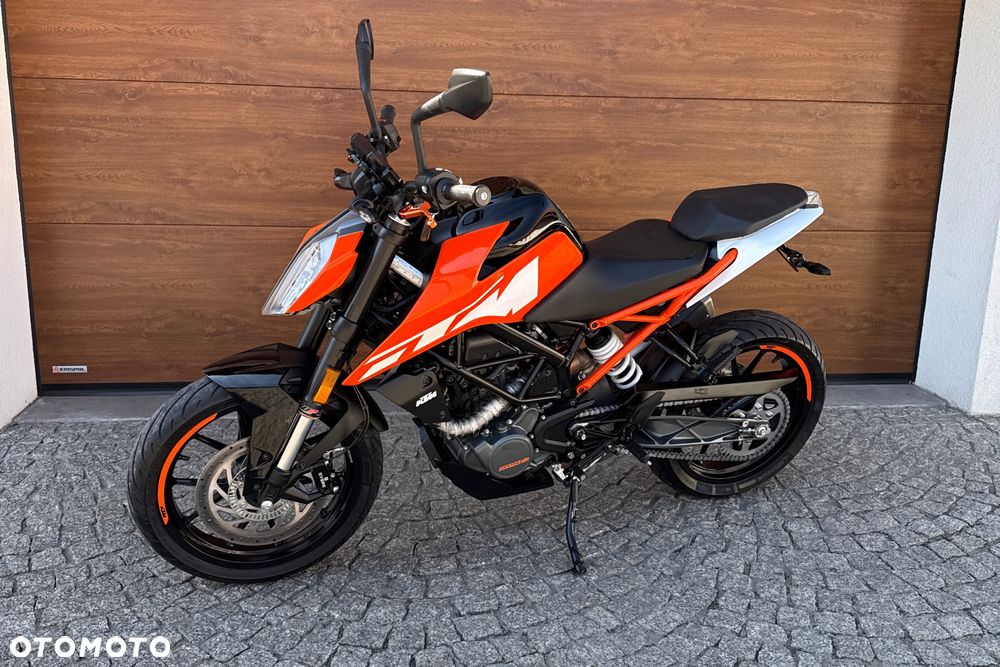 KTM Duke 125 - 16