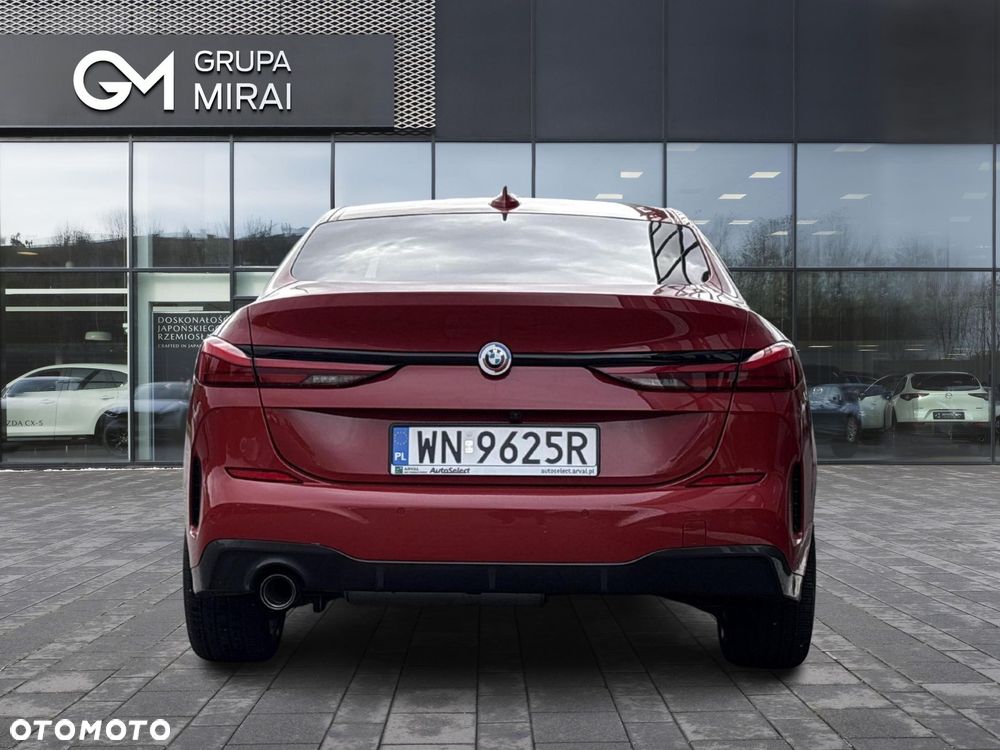 BMW Seria 2 216d - 4