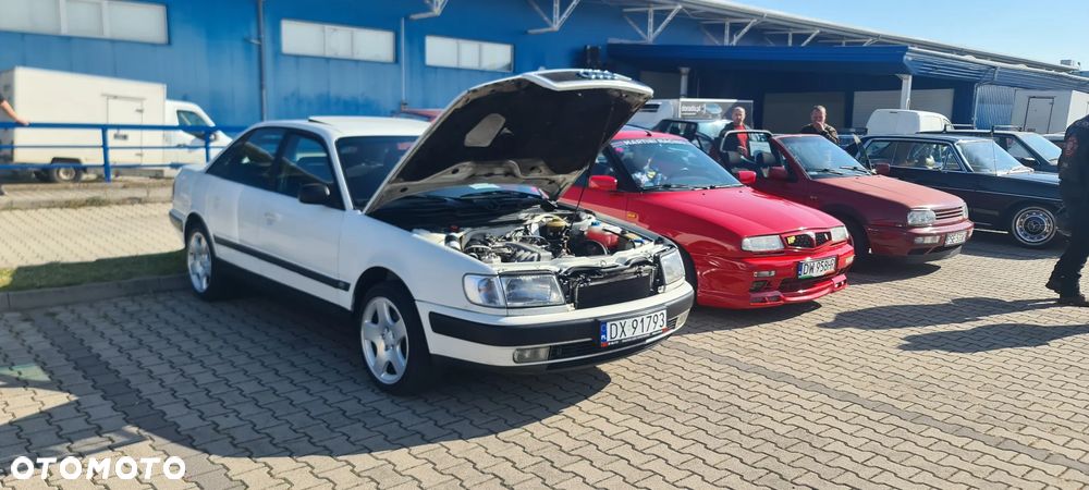 Audi 100 2.3 E - 9