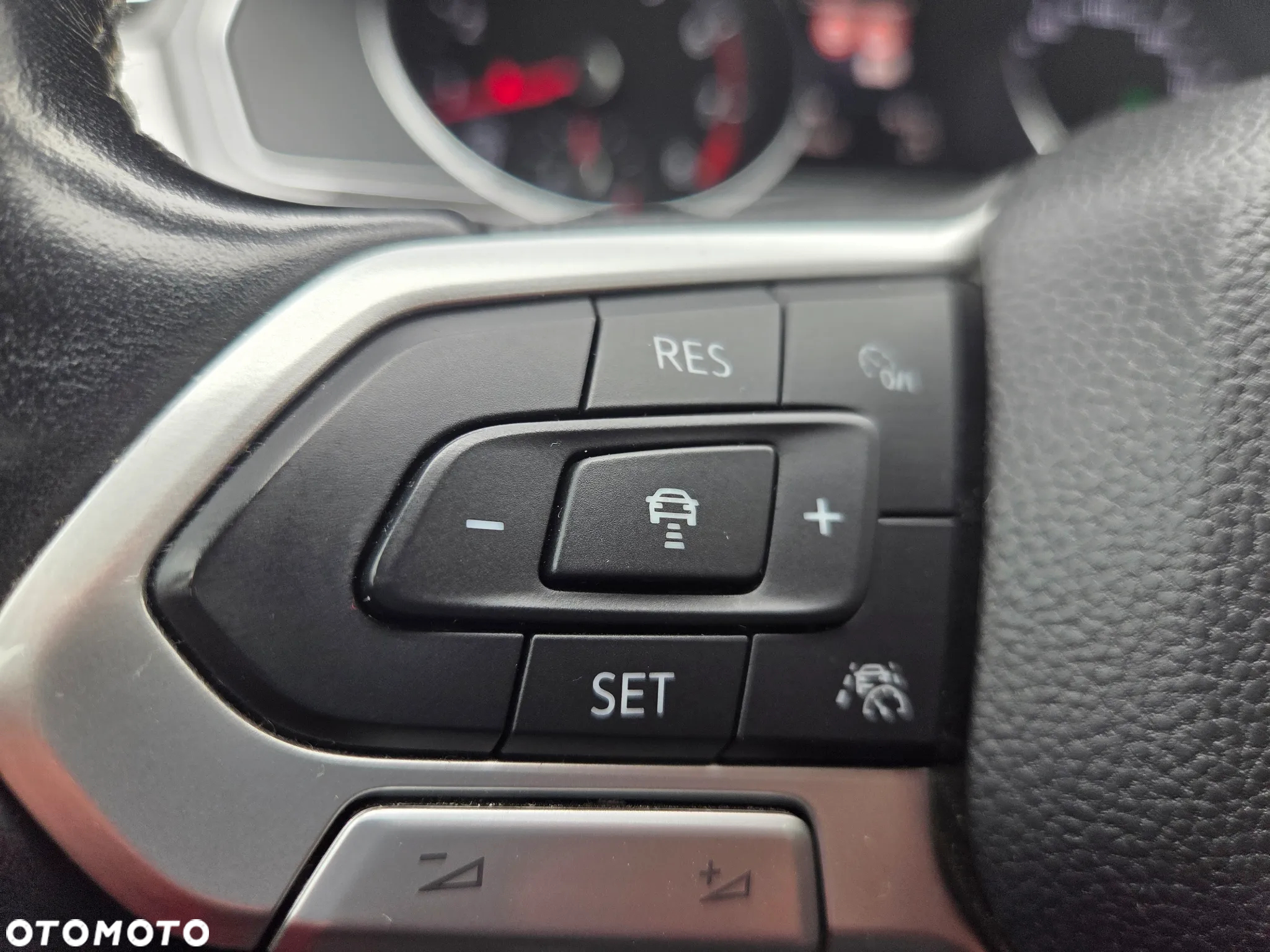 Volkswagen Passat 1.5 TSI EVO Business DSG - 26