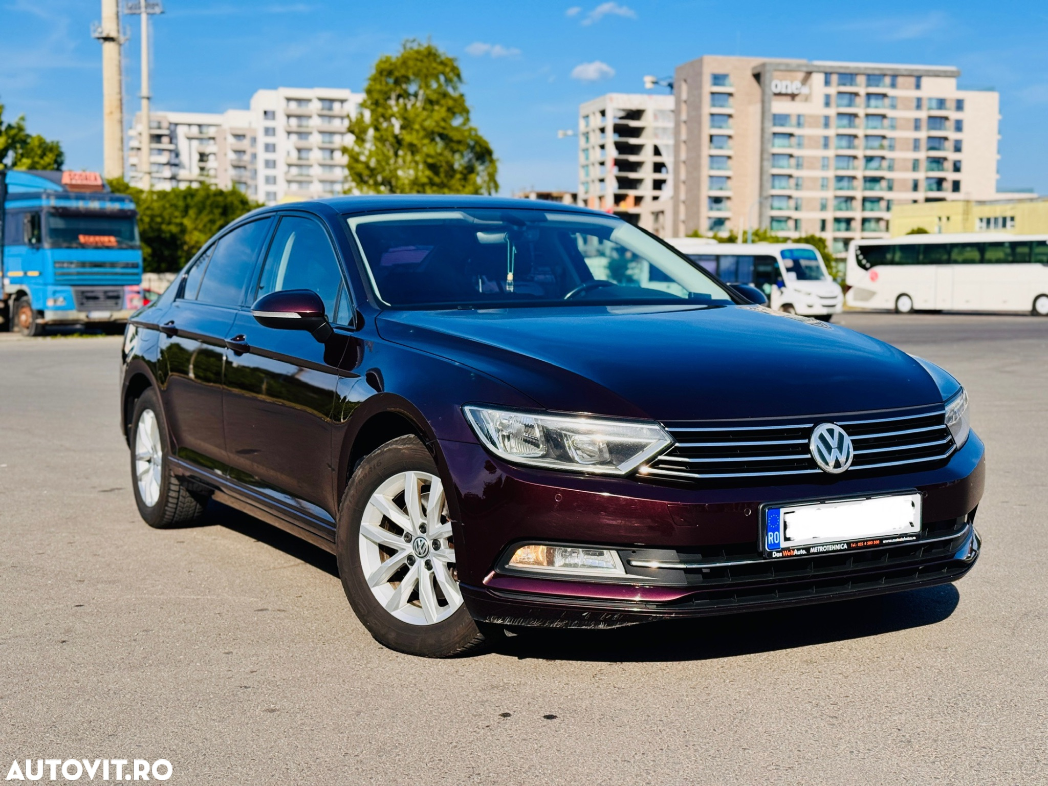 Volkswagen Passat Variant 2.0 TDI DSG Comfortline - 2