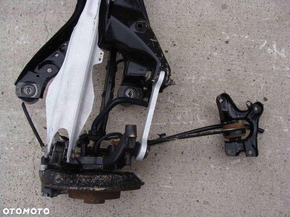 zawieszenie tylne kompletne saab 9-3 93 nie malowane nie naprawiane !! - 8