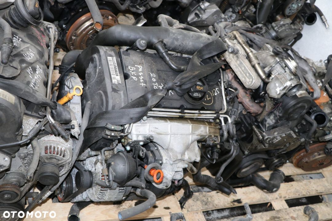 Silnik komplet VW Passat B6 2.0 tdi 140K BKP 07r - 1