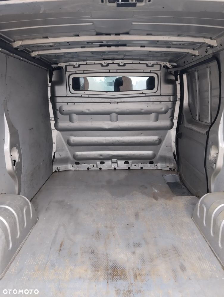 Renault Trafic 2.0 115 KM !!! KLIMA ! SPROWADZONY/ZAREJESTROWANY !!! ŁADNY I ZADBANY !!!Nie Vivaro - 8