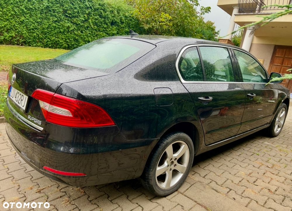 Skoda Superb 1.6 TDI Business - 11