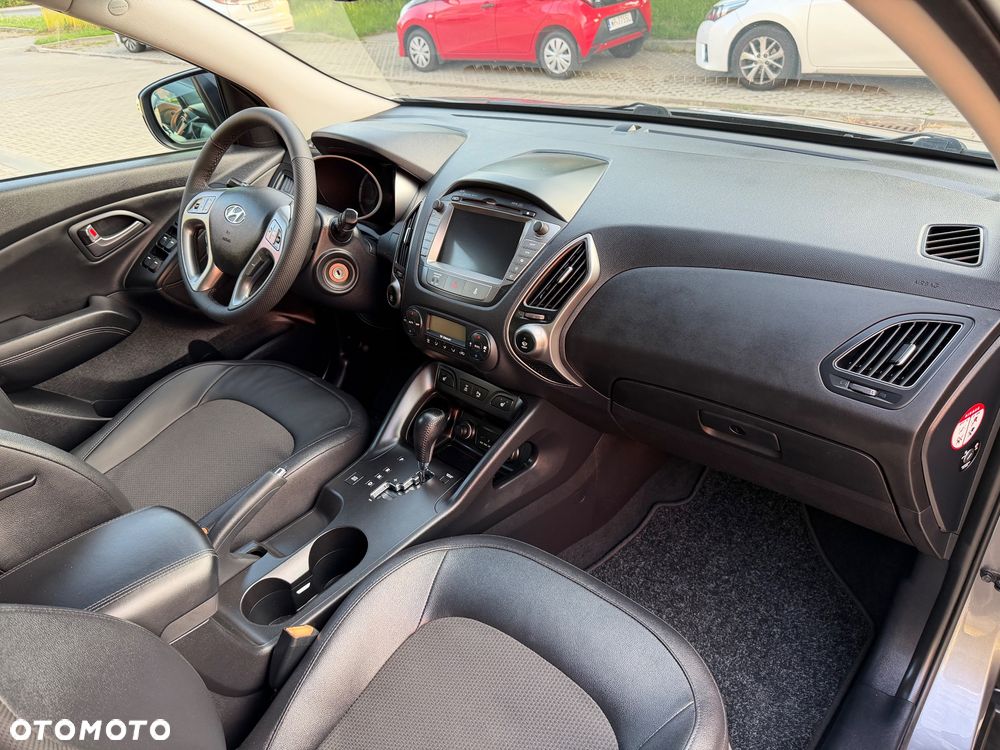 Hyundai ix35 2.0 CRDi 4WD Automatik Style - 24