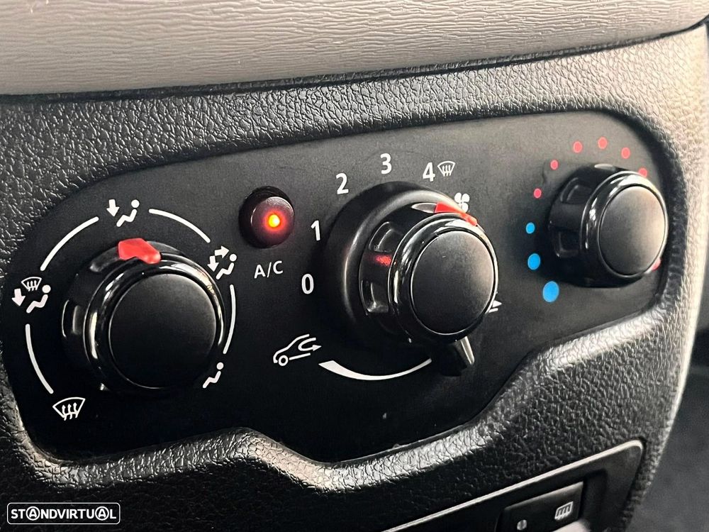 Dacia Dokker 1.5 dCi Stepway - 30