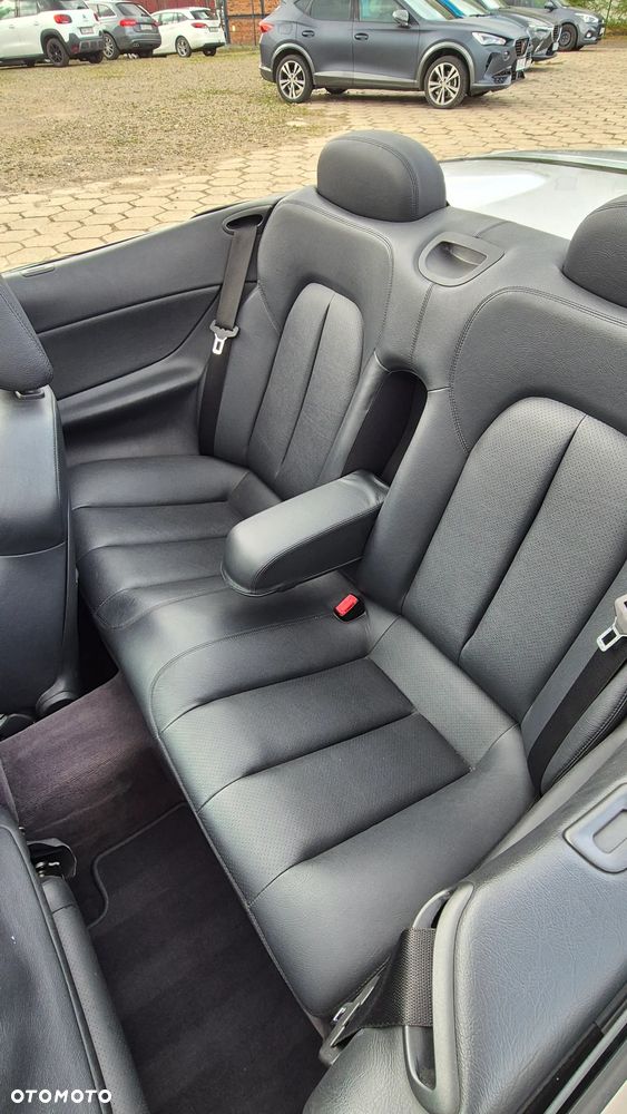 Mercedes-Benz CLK 430 - 28