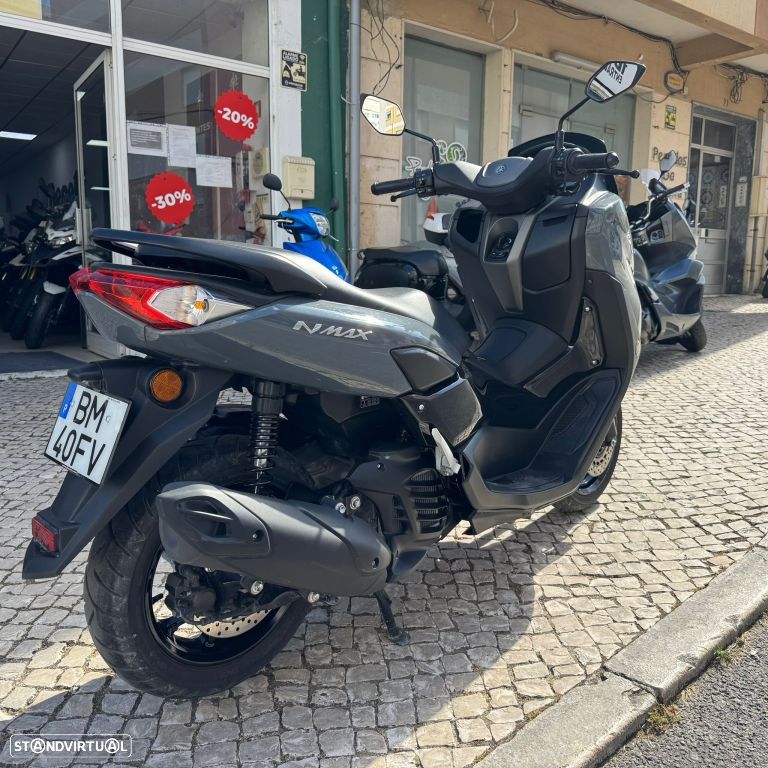 Yamaha NMAX 125 - 26