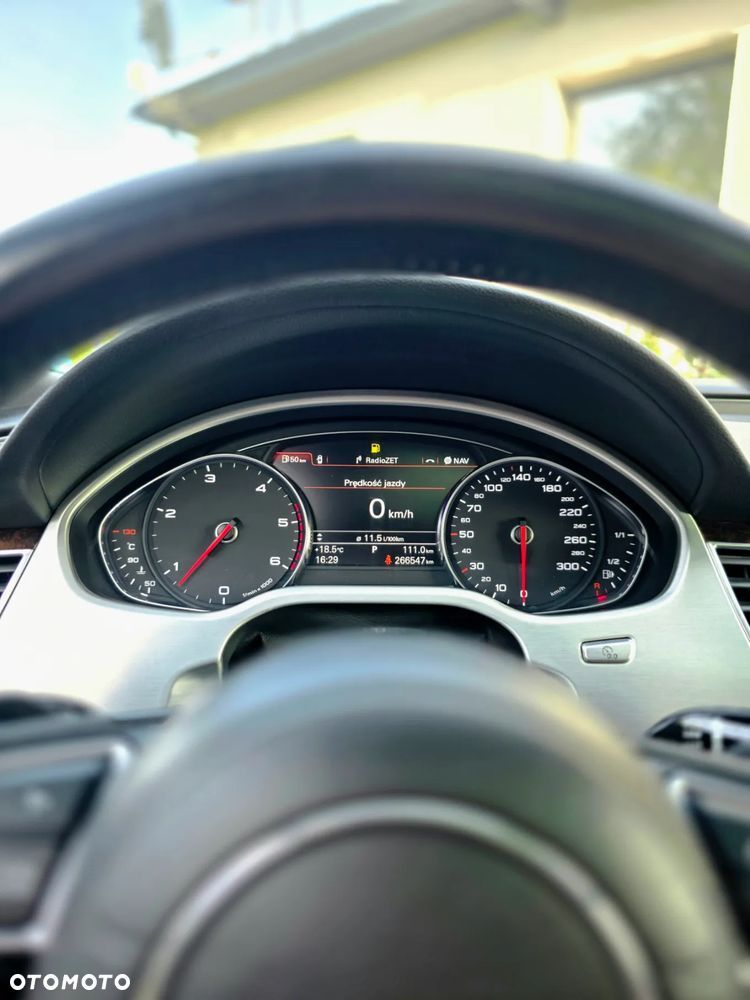 Audi A8 4.2 TDI Quattro - 25