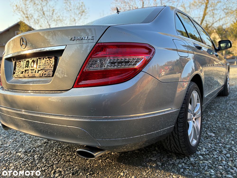 Mercedes-Benz Klasa C 350 Avantgarde - 12