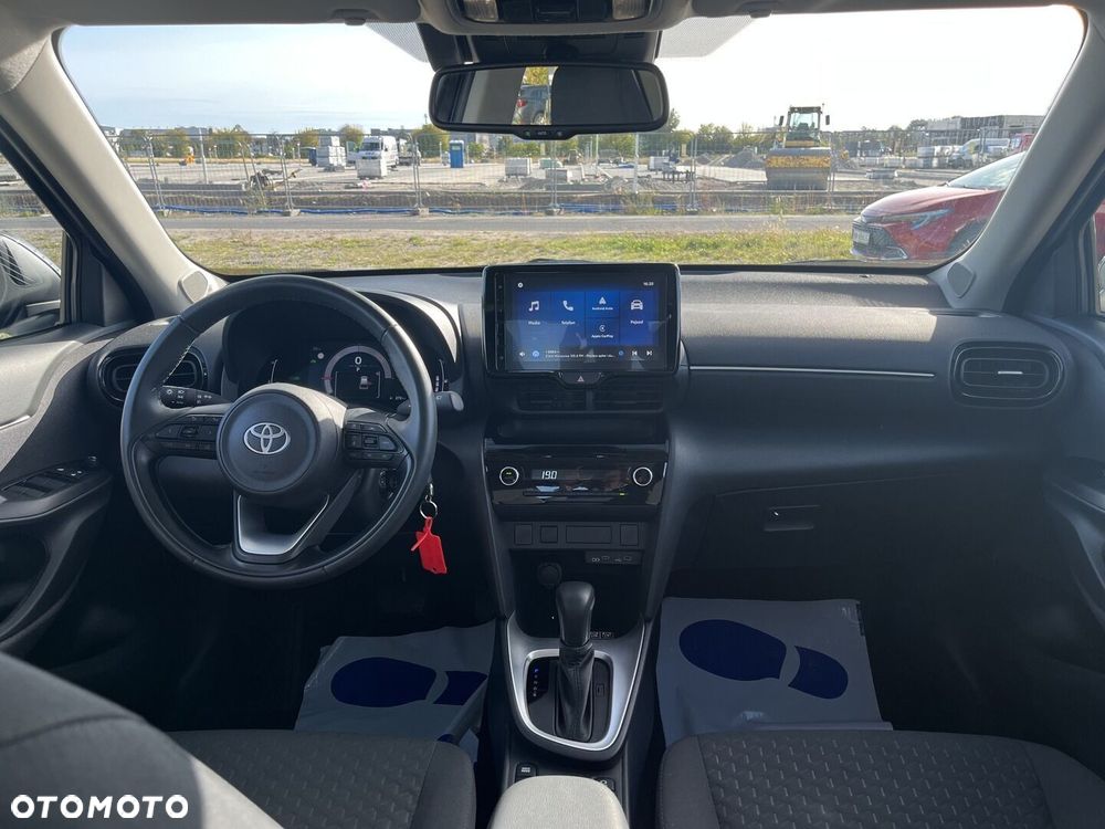 Toyota Yaris Cross Hybrid 1.5 Comfort - 13