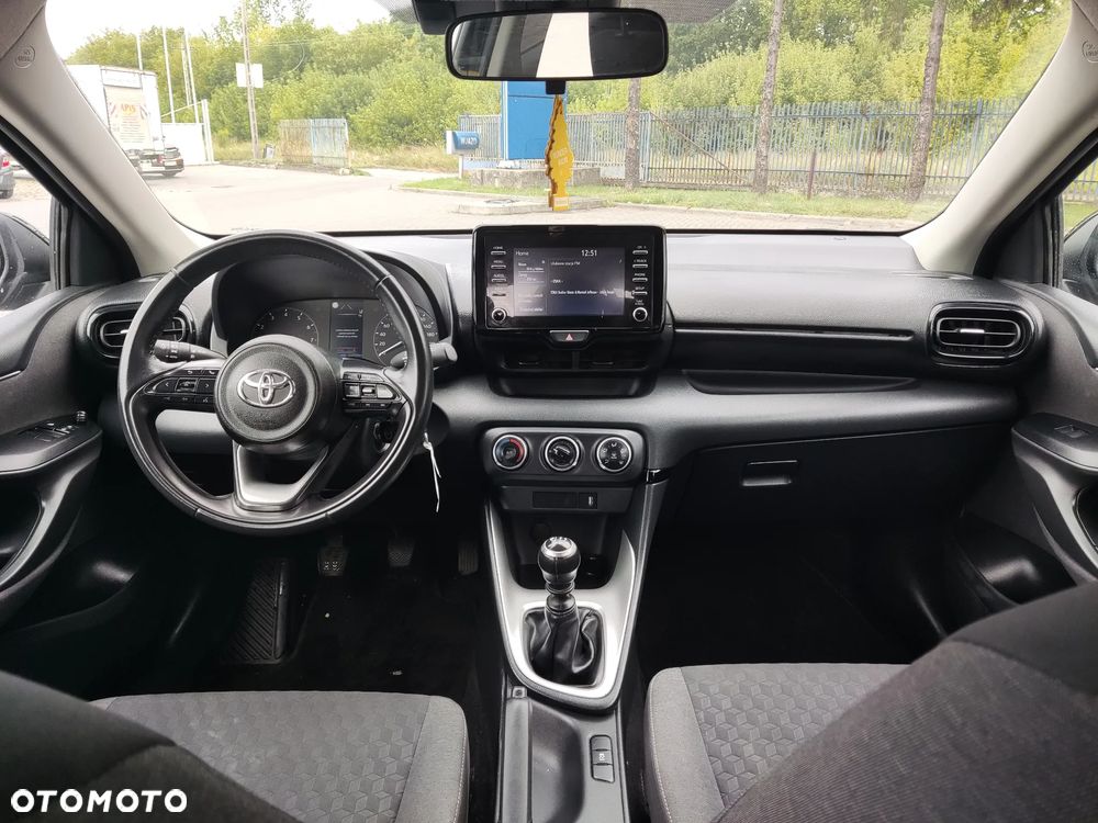 Toyota Yaris 1.5 Comfort - 13