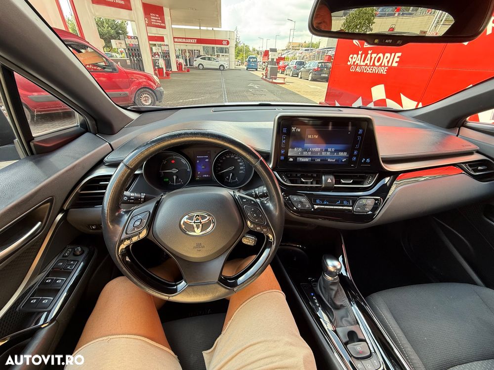 Toyota C-HR 1.8 HSD 122 CP 4x2 CVT Style - 14