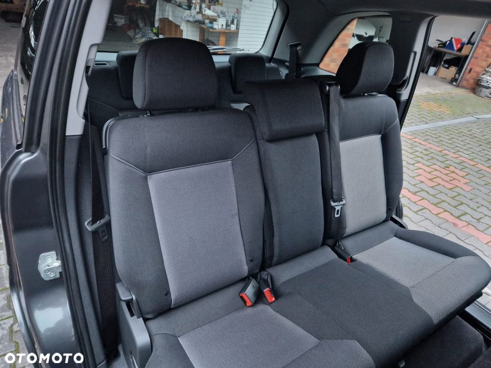 Opel Zafira - 22