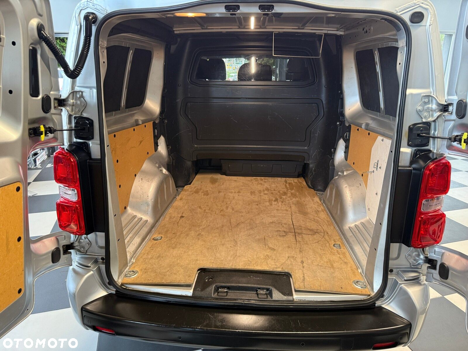Citroën Jumpy - 9