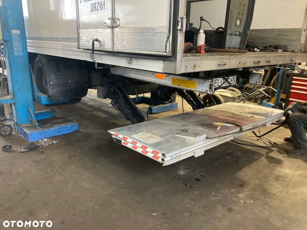 WINDA DHOLLANdia 24v 2013r 2T