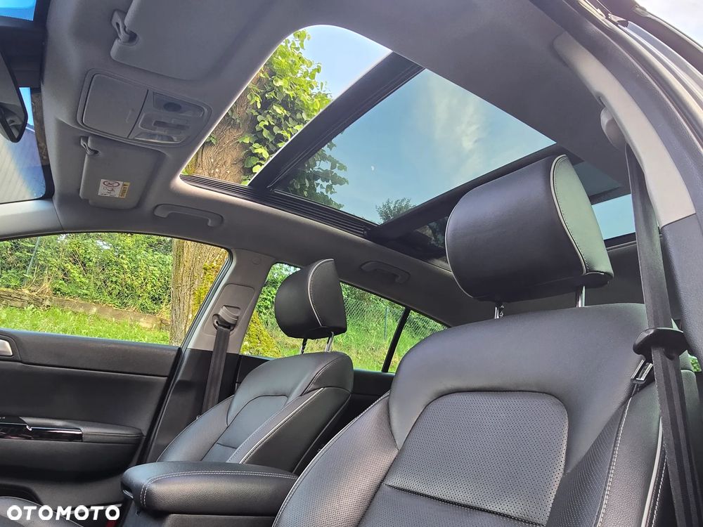 Kia Sportage 2.0 CRDI AWD VISION - 29
