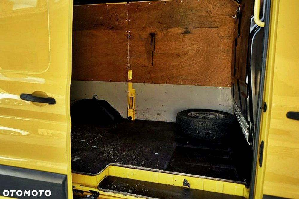 Ford Transit - 25
