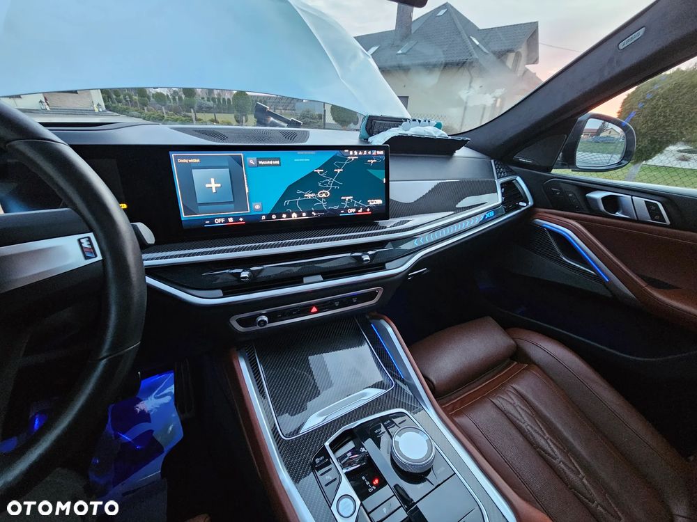 BMW X6 - 29