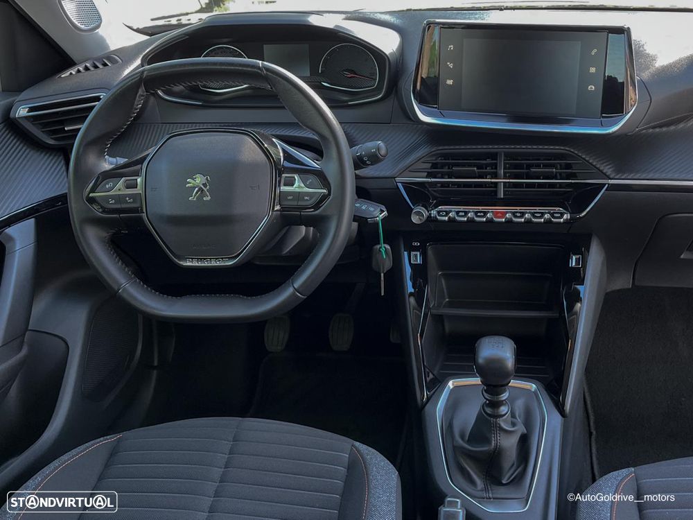 Peugeot 2008 1.2 PureTech Active - 4