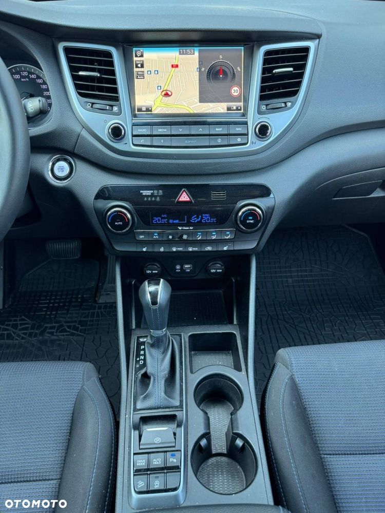 Hyundai Tucson 1.7 CRDI BlueDrive Style 2WD DCT - 24