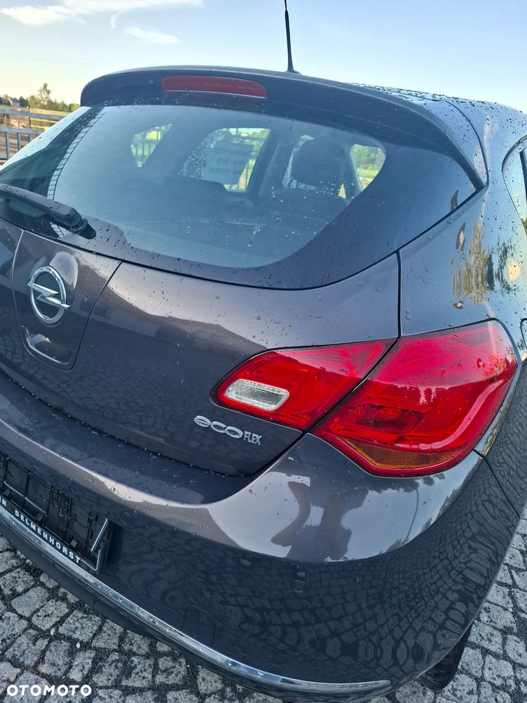 Opel Astra - 4