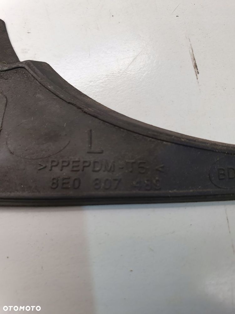 ZAŚLEPKA OSŁONA HALOGENU AUDI A4 B7 8E0807489 - 3