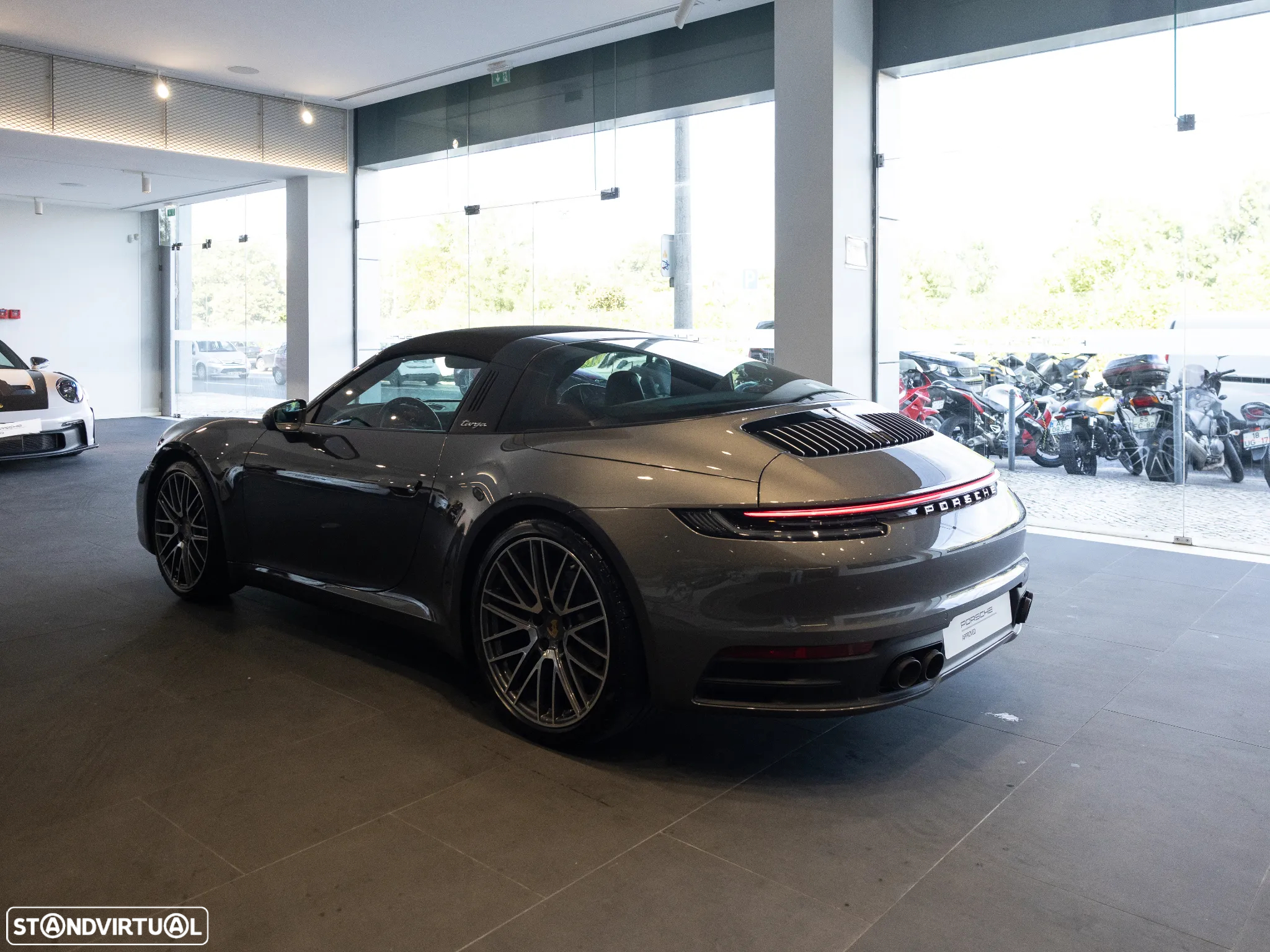 Porsche 911 (992) Targa 4 PDK - 12