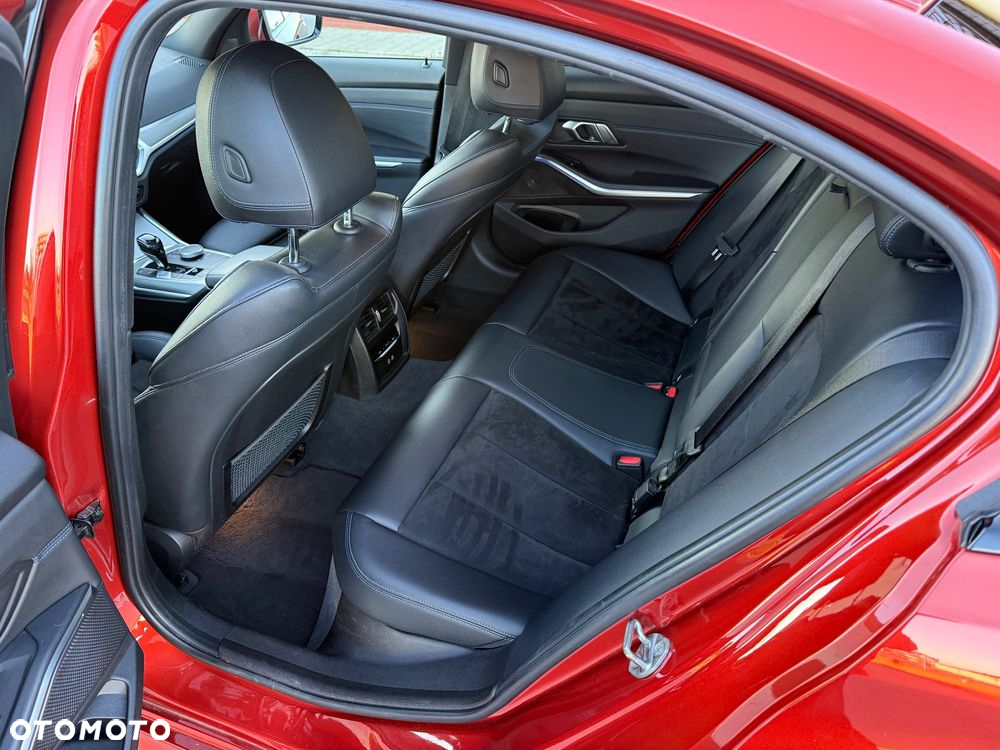 BMW Seria 3 320d xDrive - 6