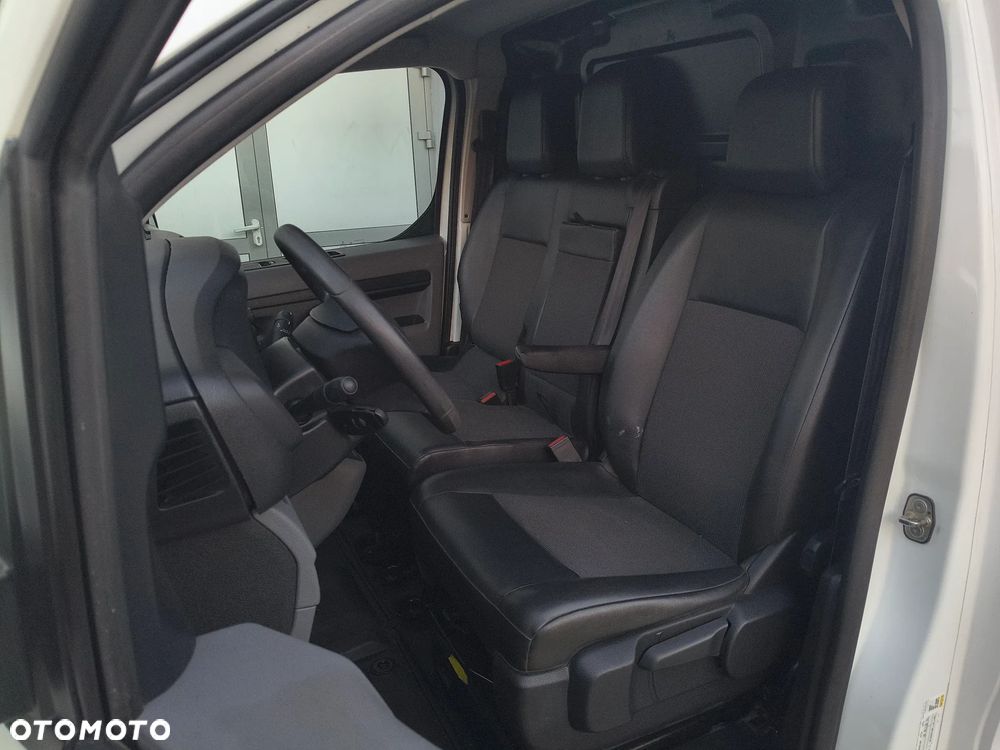 Peugeot EXPERT NOWY MODEL 2.0 HDI (145KM) 6-BIEGÓW LONG (L3H1) (EURO,6) KLIMA STAN IDEALNY NIE MA RDZY BEZWYPADKOWY SERWIS A.S.O. DO KOŃCA ! ! ! - 9