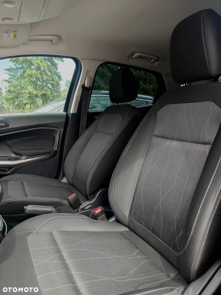Ford EcoSport - 12
